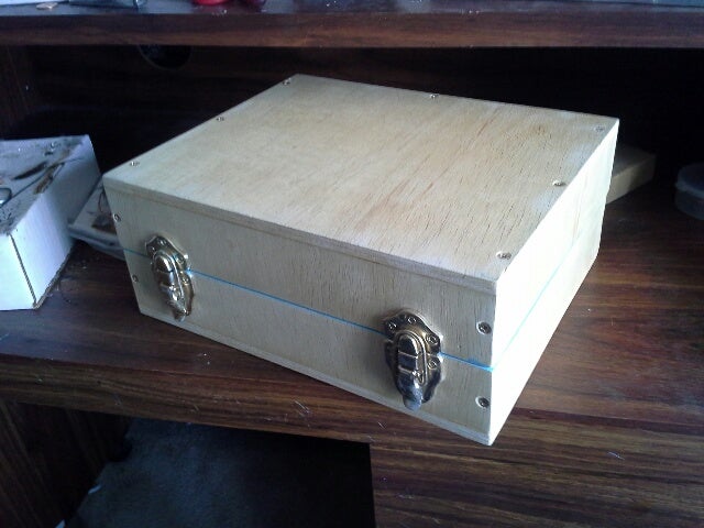 DIY Travel Tying Box for woodworker types